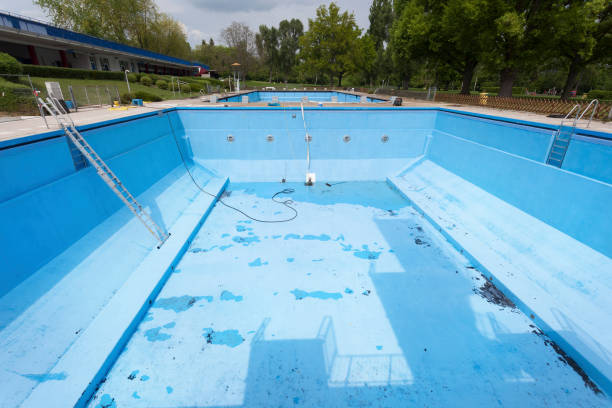 Local water damage restoration in CA
